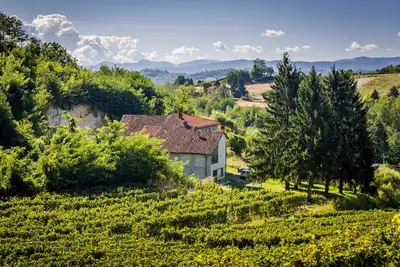 Image de Gîte de charme au milieu des vignes du Monferrato