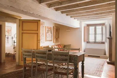 Image de superbe appartement avec tout le confort, ascenseur, au coeur de Florence
