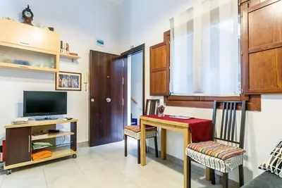 Image de Appartement En Cathedrale Avec Wifi Gratuit&Sat (POSSIBILITÉ De Parking Prive)