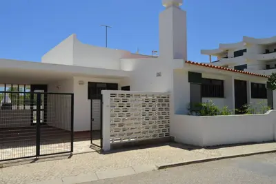 Image de Maison A 250 Metres De La Plage, avec garage, terrasse et barbecue