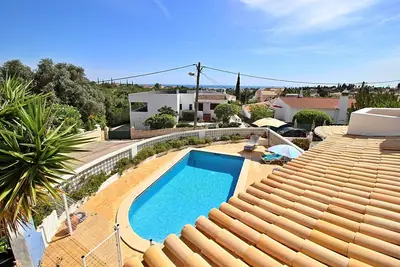 Image de Villa familiale, piscine avec protection pour enfants, 4 chambres Ă coucher et 3 salles de bain