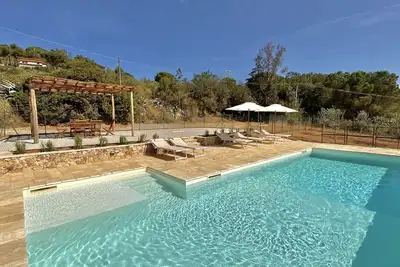 Image de Villa toscane avec piscine privée, solarium clima, Wi-Fi et superbe vue surl'océan