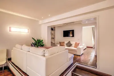 Image de Imperial Suite, Plus Beau Appartement Dans Le Centre TRÈS Historique!