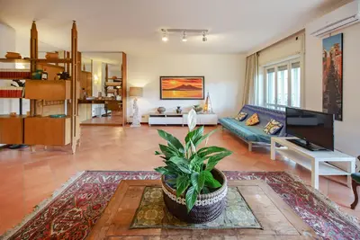 Image de Luxury Ciuciu, 2b-2b, in Historic Center with Elevator and Garage