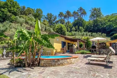 Image de Cottage Toscane collines près Lucques-piscine privée a usage exclusif! Wifi