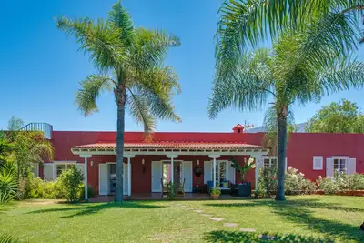Image de Secret dans la Plantation: entouré de bananes que vous trouverez cette charmante maison