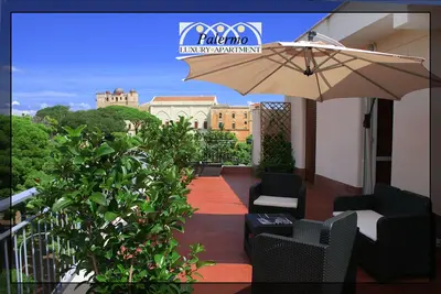 Image de Palermo Luxury Apartment, Charming Penthouse at Unesco Arab-Norman sites.