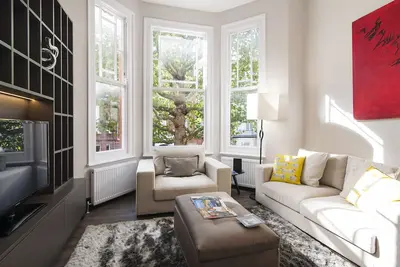 Image de Appartement victorien lumineux et spacieux à Earl’s Court