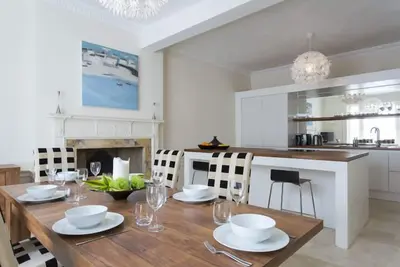 Image de Maison de luxe situé au cœur de Georgian nouvelle ville d'Édimbourg