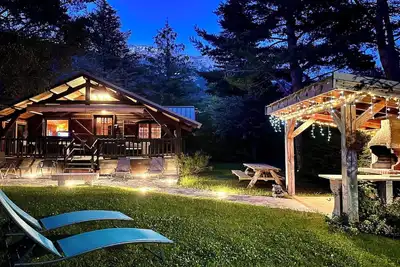 Image de Chalet l'écrin du bonheur, jardin privatif, piscine, lacs, rivières, montagnes