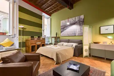 Image de Vicolo delle Grotte | Appartement romantique à Campo de « Fiori