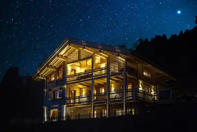 Image de Chalet Celeste 5* - 250m2, jacuzzi, sauna, piste à 200m. et vue magnifique