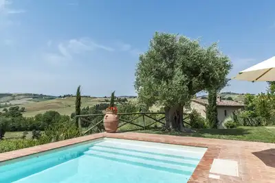 Image de Podere San Buono 6, Emma Villas