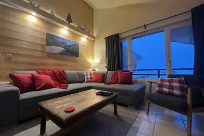 Image de Spacieux duplex familial de 3 chambres - à seulement 50 mètres des pistes de ski