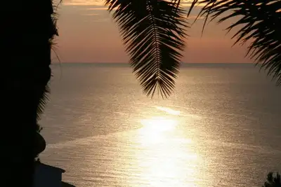 Image de Fantastique finca avec une vue magnifique sur la mer, grande piscine, beaucoup d'espace, Weber Bbc