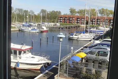 Image de Appartement \"Krabbe\" - appartement récemment rénové pouvant accueillir jusqu'à 4 personnes. au milieu de la marina