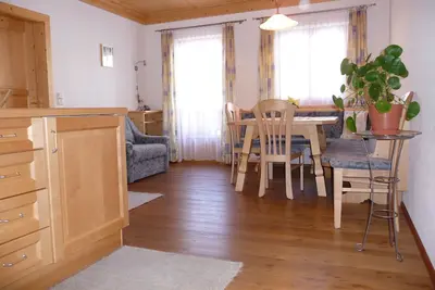 Image de Apartmenthaus Gutwenger, Appartement Limestone