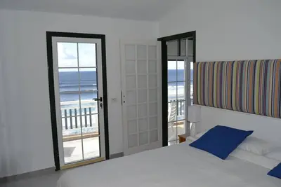 Image de Appartement directement sur la mer avec une vue fantastique à Punta del Hidalgo