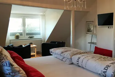 Image de Nouveau \/ Landhaus Grandma Muh avec 2 appartements exclusifs a. très grande propriété \/ près de Dangast
