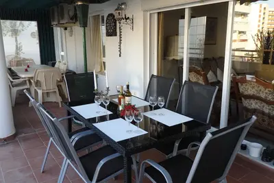Image de Appartement avec environ 120 m² belle terrasse, à 200 m de la plage, 6 pers.