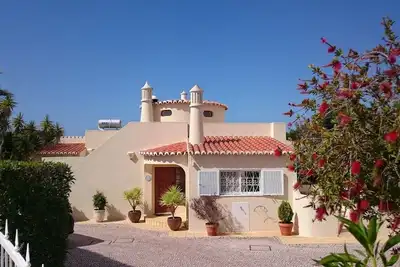 Image de Belle villa à Carvoeiro, vue sur la mer, à distance de marche de la plage, très calme