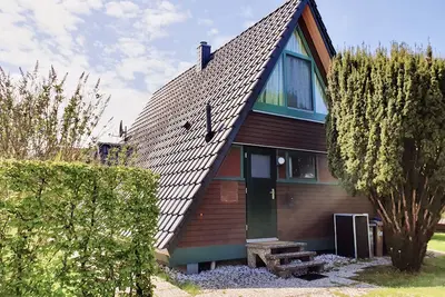 Image de Maison de vacances idéal pour les familles avec grand jardin et caractéristiques