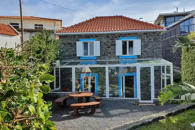 Image de Maison de vacances 'Casa Escola Velha' confortable avec flair, et nouveau jardin d'hiver