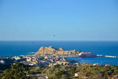 Image de L'Ile-Rousse, bel appart 4 pers. , parking privé, clim et une vue mer  imprenable