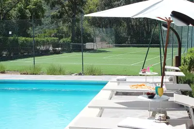 Image de Villa avec piscine, tennis, pingpong, jardin, bbq, Ă 10 min Ă pied de la mer