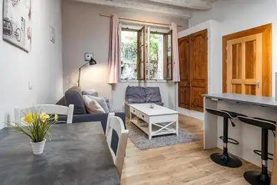 Image de charmant studio au coeur de la vieille ville