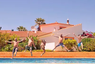 Image de Villa Lagos Algarve for families & friends, 6 bedrooms, 7 bathrooms, pool, Bbq