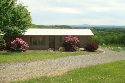 Image de Fancy Gap Mountain Escape