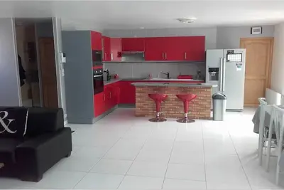Image de Maison avec véranda jacuzzi