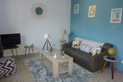 Image de rez de jardin dans villa super cannes quartier résidentiel 110 m2 habitables