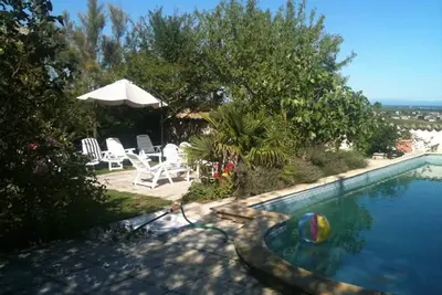 Image de Appartement de vacances vignes piscine jacuzzi sauna hammam dans beau parc