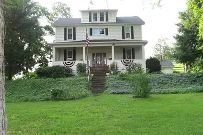 Image de Pennsylvanie centrale Shoff-Read Century Farmhouse Vacation Rental