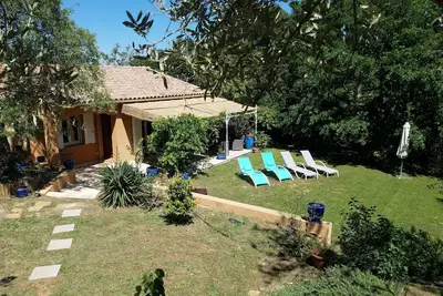 Image de Villa entre Nîmes et Arles, la Provence, la Camargue