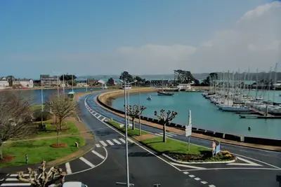 Image de Bel appartement avec Terrasse, au port, vue mer, classé 3* Wifi