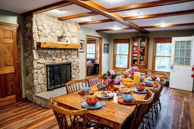 Image de Fantastique chalet 4 saisons au lac Baxter - 8 personnes