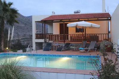 Image de Maison de vacances à Chania Felia villa piscine privée à 200m de la plage de Stavros