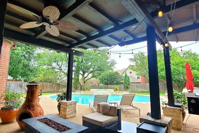 Image de Style Resort de luxe Mckinney Home & Fun! Emplacement parfait Ă Dallas, Frisco, etc.