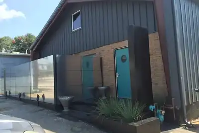 Image de Deux fois sur Hgtv / Distance à pied du stade William Brice