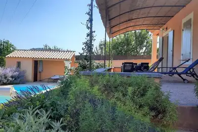 Image de Lovely Provencal house, superb view, private heated pool, Luberon-Vaucluse