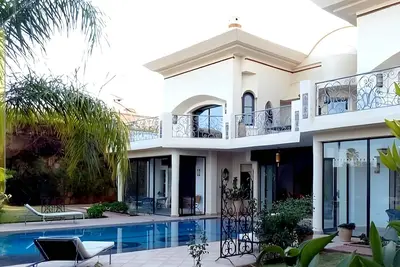 Image de Charming Villa - Amelkis Golf - <br>Wellness and security<br>Détente et sécurité