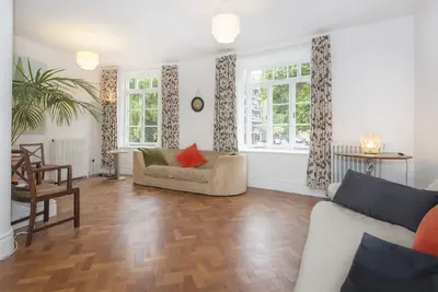 Image de Magnifique appartement dans la zone 1, près de la rivière et à quelques pas de Westminster