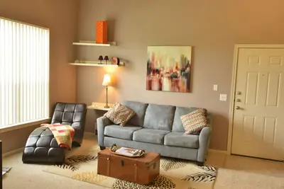 Image de Baton Rouge Condo Avec Resort Atmosphere Avec décor personnalisé, pour 2 personnes
