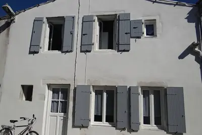 Image de Authentique maison rétaise près de la plage