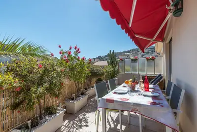 Image de Appartement Avec 2 Terrasses, Lumineux, Central, Climatisation, Ascenseur, Wifi