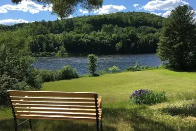 Image de Calme, belle propriété en bord de mer sur la rivière Connecticut avec vue sur la montagne! ! !