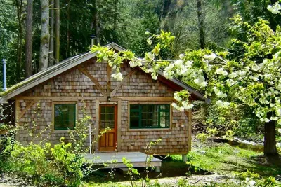 Image de Forest Garden Cottage par l'océan
